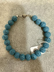  Türkiz lávakő karkötő mágneskapoccsal (JJK63)