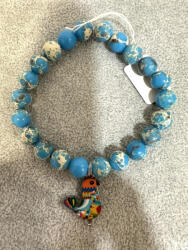  Színes madárkás regalit ásványkarkötő - a bohókás elegancia kedvelőinek (JJK62)