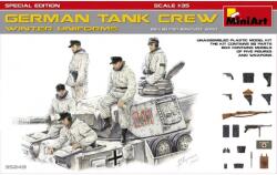MiniArt Models 1/35 Német tank személyzet téli ruházatban katonai modell figura szett (35249)