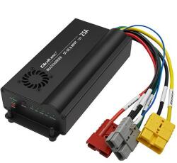 Qoltec Automatikus 12V DC-DC Töltő MPPT Vezérlővel | 25A | LiFePO4 AGM GEL STD (51920)