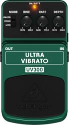 BEHRINGER UV300 ultra vibrato pedál