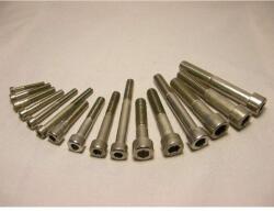  Belső kulcsnyílásos hengeres fejű metrikus csavar M 4*16