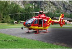 Revell Пластмасов модел комплект хеликоптер 04986 - EC 135 Air Glaciers (1: 72)