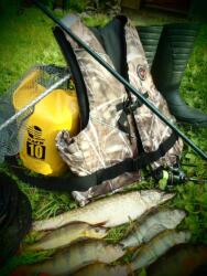 Aquarius Úszómellény Aquarius CAMO MILITARY L-XL