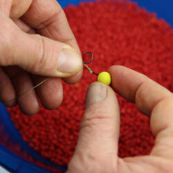 STÉG PRODUCT Method Carp előke tüskével 10cm 8-as 2db/cs (8107-508) - marlin