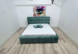 MobAmbient Pat matrimonial cu tăblie înaltă și spațiu de depozitare, turcoaz - model ENZO