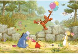 Komar fotótapéta Winnie Pooh Ballooning 368 cm x 254 cm