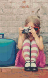 Pixelhobby 808105 Fényképező kislány (25, 4x40, 6cm) 8 alaplapos szett (808105)