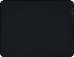 Razer Gigantus V2 Medium egérpad, 360x275x3 mm, fekete (RZ02-03330200-R3M1) (RZ02-03330200-R3M1)