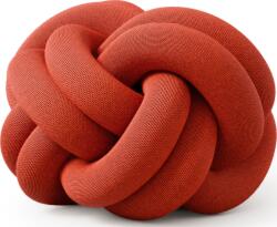 Design House Stockholm Pernă decorativă Knot, roșie (2351-3200)