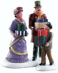 Lemax walking family s/2 Caddington Village 2018