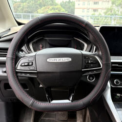 HD Bőr Kormányvédő 37cm, Fekete Piros