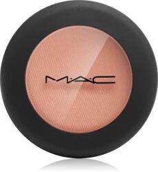 M·A·C Powder Kiss Soft Matte Eye Shadow сенки за очи цвят What Clout! 1.5 гр