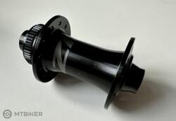 Zipp ZR76 első agy, Centerlock, 24 lyuk, 12x100 mm