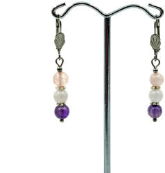  Ametiszt, rózsakvar, tejkvarc vegyes köves fülbevaló