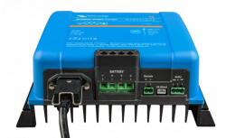 Victron Energy Phoenix Smart IP43 12V 50A (3) akkumulátortöltő (PSC125053095)