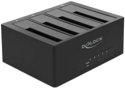 Delock USB Type-C Dokkoló Állomás 4 x SATA HDD / SSD számára (63930) - pepita