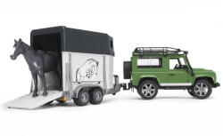  Land Rover Defender kombi lószállító pótkocsival és 1 lóval