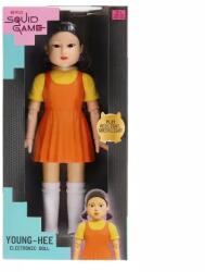 IMC Toys Squid Game: Young-Hee interaktív baba - 30 cm, angol nyelvű (925939) - jateknet