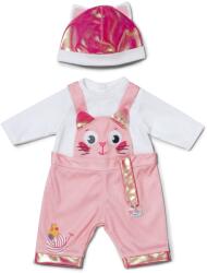 Zapf Creation Overall sapkával, 43 cm (839430)