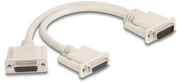 Delock Y osztott kábeles adapter D-Sub HD 26 tűs apa - 2 x D-Sub HD 26 tűs anya csavarokkal 30 cm (67171)