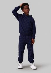 Calvin Klein gyerek pamut melegítőnadrág AOP JOGGER - sötétkék 152