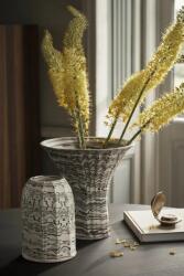 ferm LIVING Декоративен свещник ferm LIVING Clam (1104268031)
