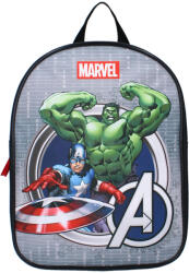 Vadobag Bosszúállók ovis hátizsák, táska 29 cm (202-3999)