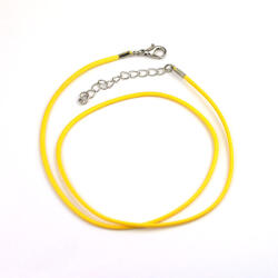 Műbőr nyaklánc kapoccsal - napsárga