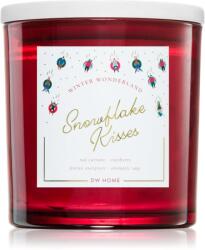 DW HOME Winter Wonderland Snowflake Kisses lumânare parfumată 374 g