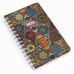 REALSYSTEM 2026 SP3 8811-52 mozaik heti beosztású spirálos mini naptár (8811-52)