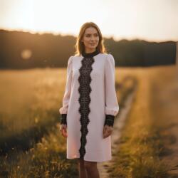 Ie traditionala Rochie roz cu dantela