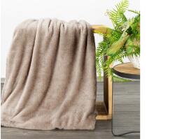 EUROFIRANY Blink puha plüss takaró fényes szálakkal Bézs 150x200 cm