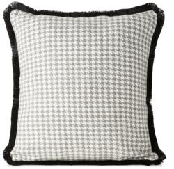 Takoy Kockás mintás díszpárnahuzat PEPITKA bojtokkal díszítve
