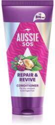 Aussie SOS Repair & Revive tápláló kondícionáló a károsult hajra és fejbőrre 350 ml