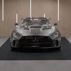 VEVOR Garázsszőnyeg 914x1524x2, 4 mm víz- és olajálló padlóburkolat