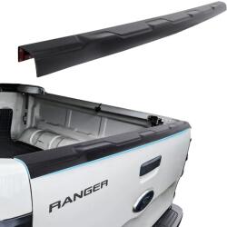  A hátsó ajtó burkolatának védelmezője, könnyű beszerelése, tartós PE műanyag, fekete