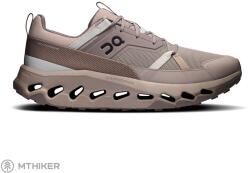 On Running Cloudhorizon cipőkön, ködben/sivatagban (43)