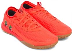 Under Armour Beltéri cipő Under Armour MAGNETICO SELECT 4 INDOOR piros 3028159-862 - EUR 45 | UK 10 | US 11