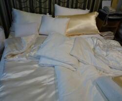  Valisilk hernyóselyem paplan/takaró, 135x200 cm (1500 g) - pepita