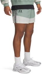 Under Armour Férfi sport rövidnadrág Under Armour 96 TERRACE WOVEN SHORTS zöld 1387924-348 - XL