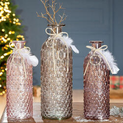  Exkluzív tollal és gyöngyökkel díszített szürke, pink vagy lila színű méhsejt mintás palack üveg asztali váza 25x8cm