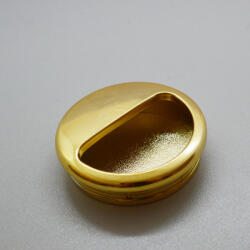 AT Süllyeszthető, arany színű, műanyag bútorfogantyú (SU06)