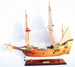  Mayflower hajómakett 67cm