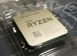 AMD Ryzen 7 3800X 8-Core 3.9GHz AM4 Tray (100-100000025) Processzor