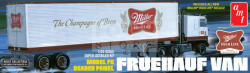 AMT FRUEHAUF 40′ SEMI TRAILER (MILLER BEER) 1: 25 autó makett AMT1234