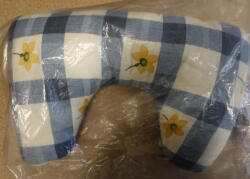 Billerbeck Bianka utazópárna/nyakpárna, 40x25 cm, Kockás