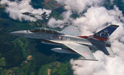 Kinetic F-16B DENMARK 1: 48 (K48159)