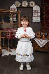 Ie traditionala Fustita Traditionala Fetite Alba 4