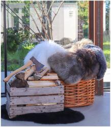 House Nordic Barnásszürke Báránybőr Üléstakaró 80x50 cm